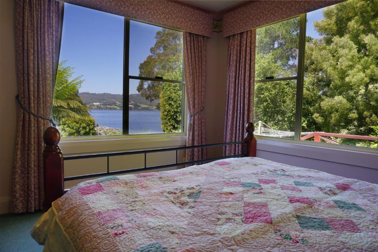 ドナリー ベッド アンド ブレックファースト&リバービュー アパートメント Castle Forbes Bay エクステリア 写真